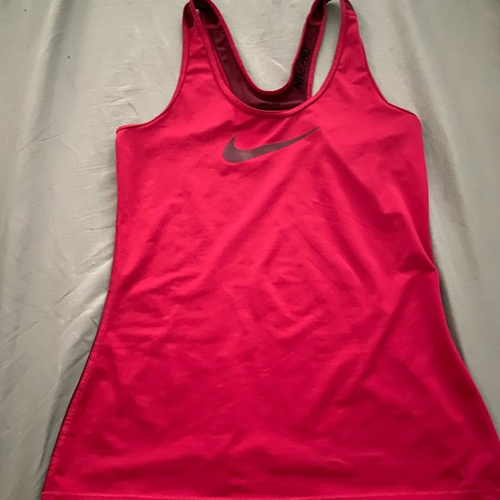 Nike pro tank